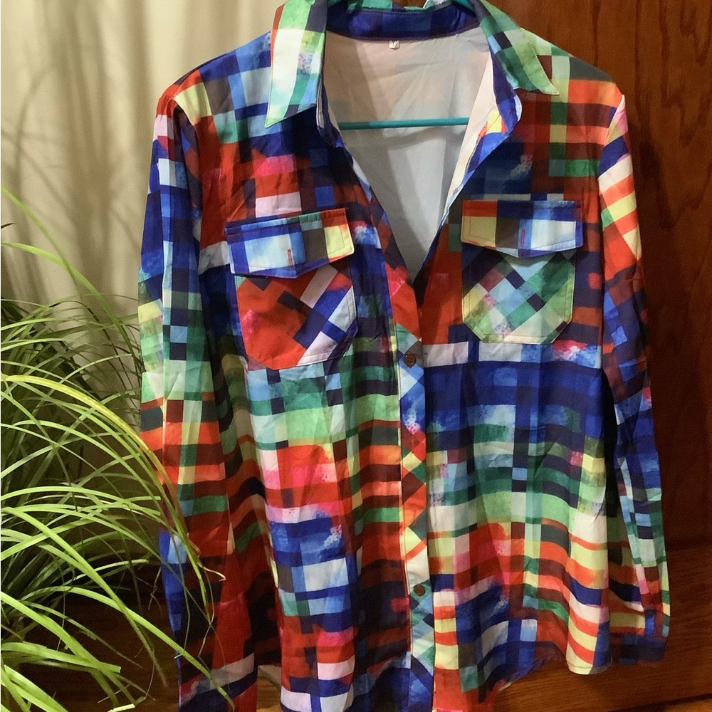 Women’s Colorful Camp Shirt Size XL